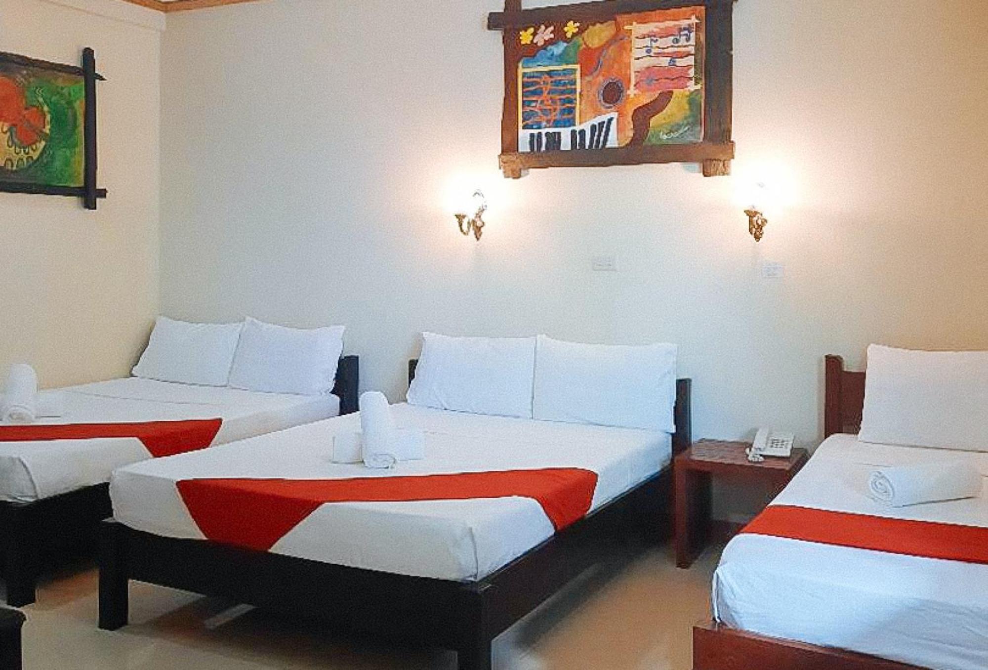 Reddoorz At New Casamila Hotel Palawan Puerto Princesa Buitenkant foto